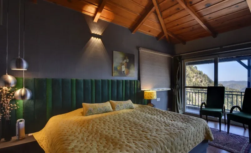 Luxe 4BHK Himalayan Range View - Madalsa Home